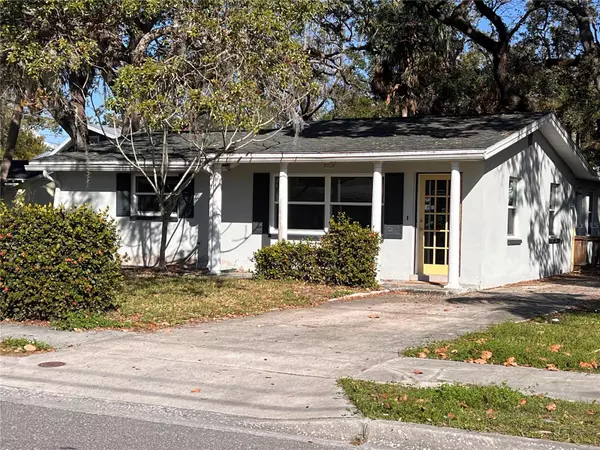 311 BANANA ST, Tarpon Springs, FL 34689