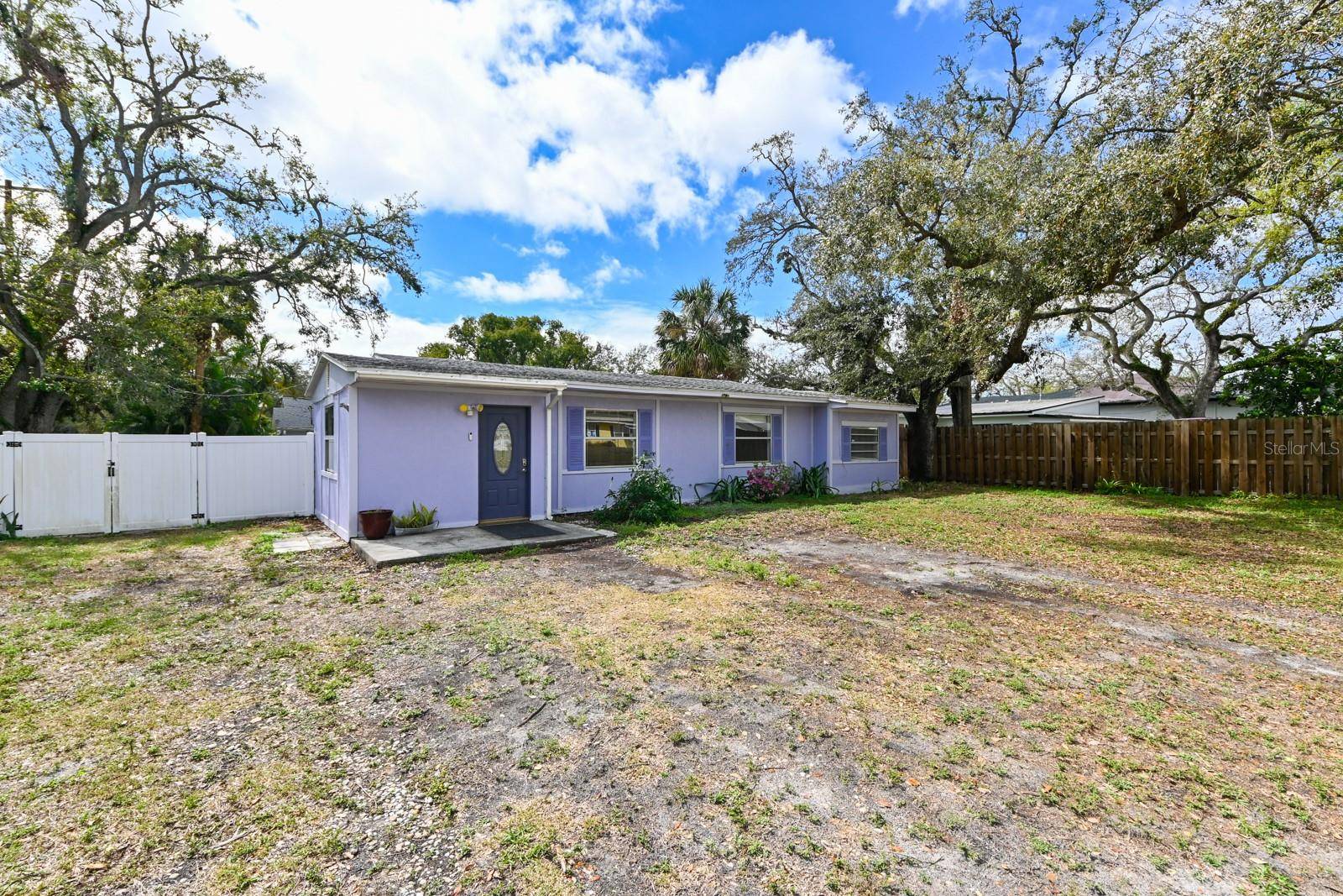 Tampa, FL 33611,3302 W VAN BUREN DR