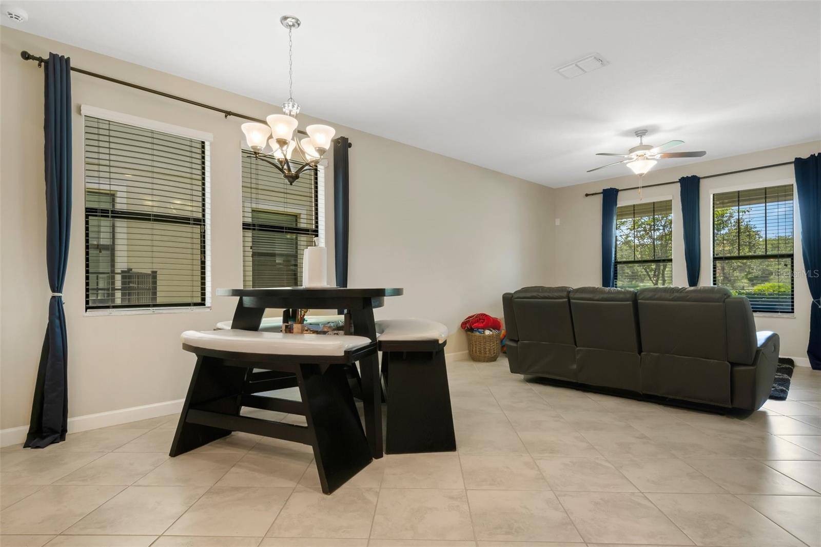 Land O Lakes, FL 34638,3568 PINE RIBBON DR