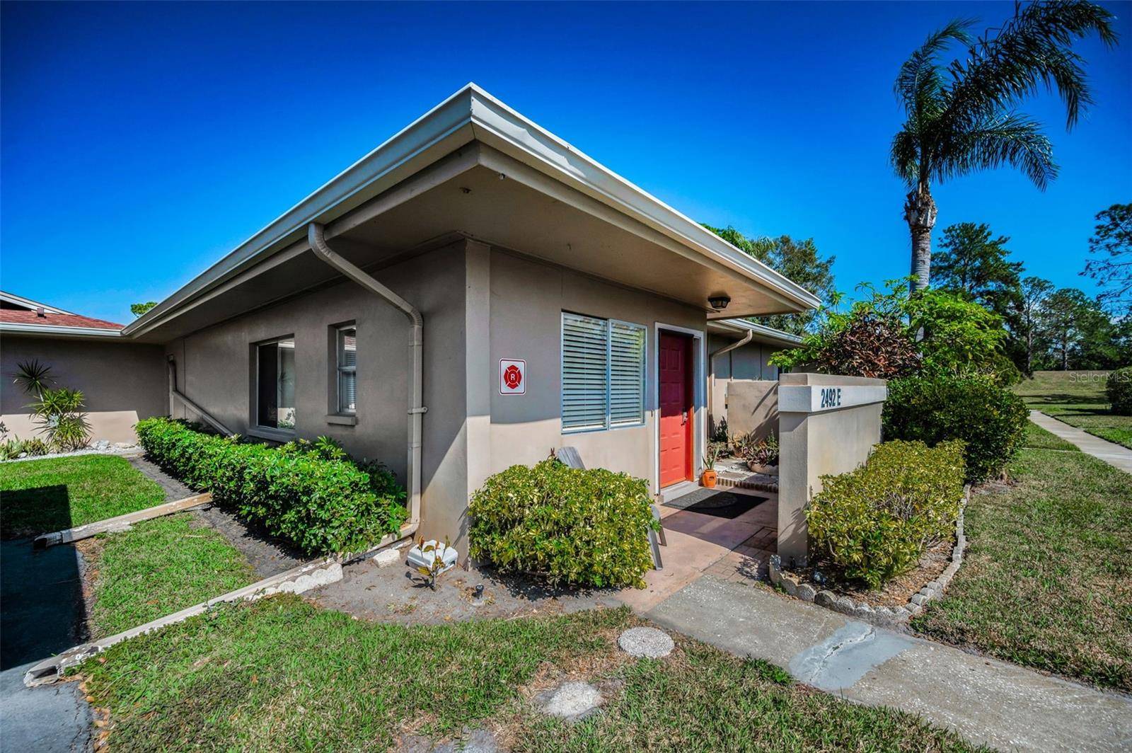 2492 LAURELWOOD DR #E, Clearwater, FL 33763