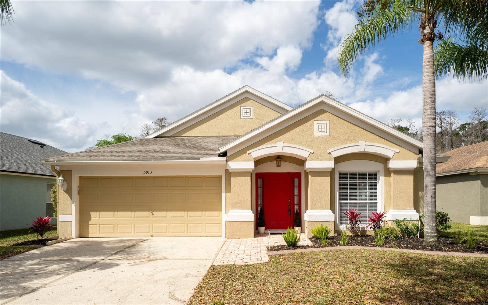 5913 LAWRIN CT, Wesley Chapel, FL 33544