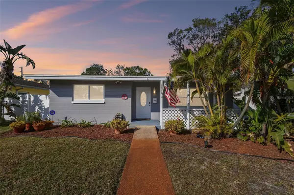 5631 3RD AVE N,  St Petersburg,  FL 33710