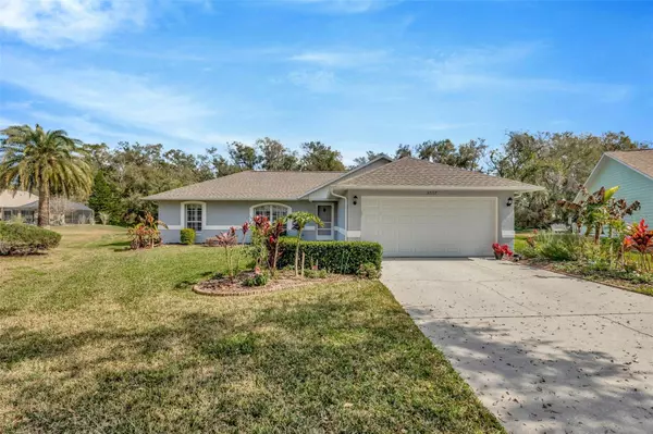 Zephyrhills, FL 33542,37157 FOXRUN PL