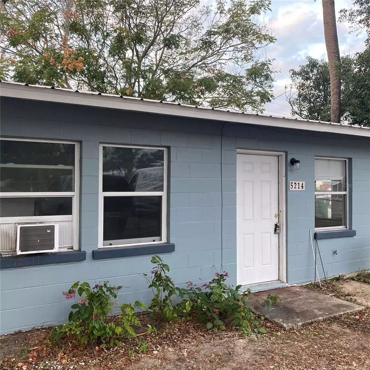 Zephyrhills, FL 33542,5214 7TH ST