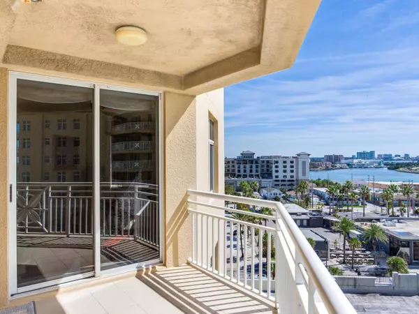 Clearwater Beach, FL 33767,11 SAN MARCO ST #807