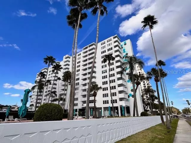 2401 BAYSHORE BLVD #101, Tampa, FL 33629