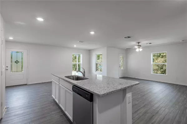 Poinciana, FL 34759,628 BAY LEAF DR