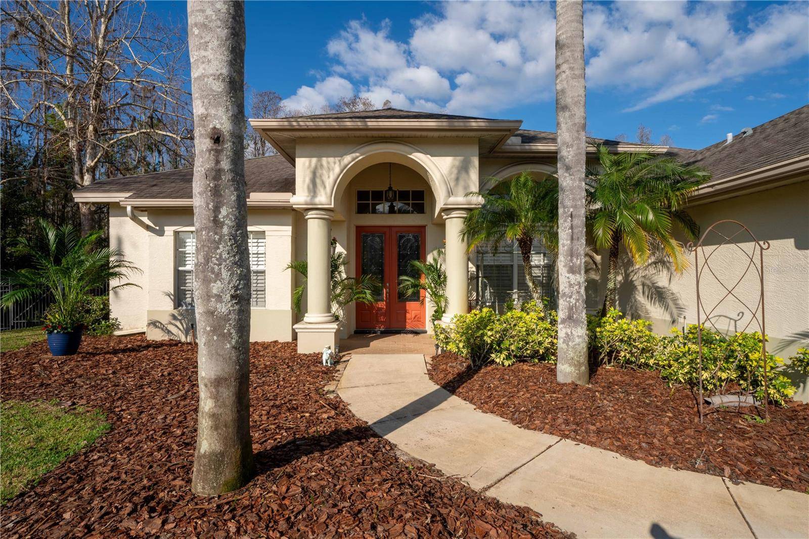 Lutz, FL 33549,1405 KENSINGTON WOODS DR