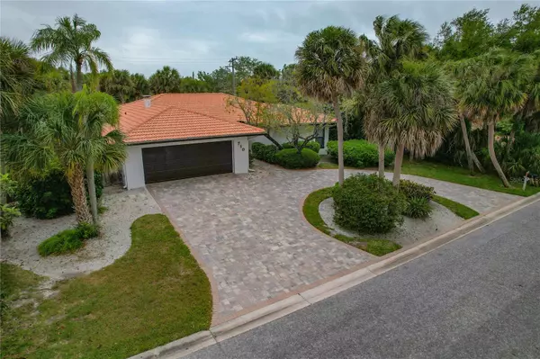 710 TREASURE BOAT WAY, Sarasota, FL 34242