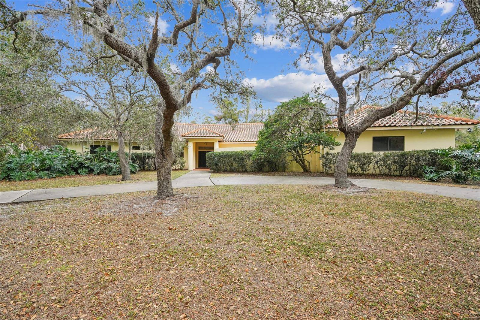 702 CENTERBROOK DR, Brandon, FL 33511