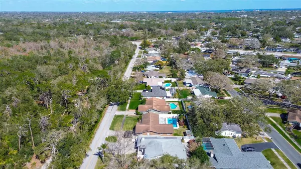 2100 MCMULLEN RD, Largo, FL 33771