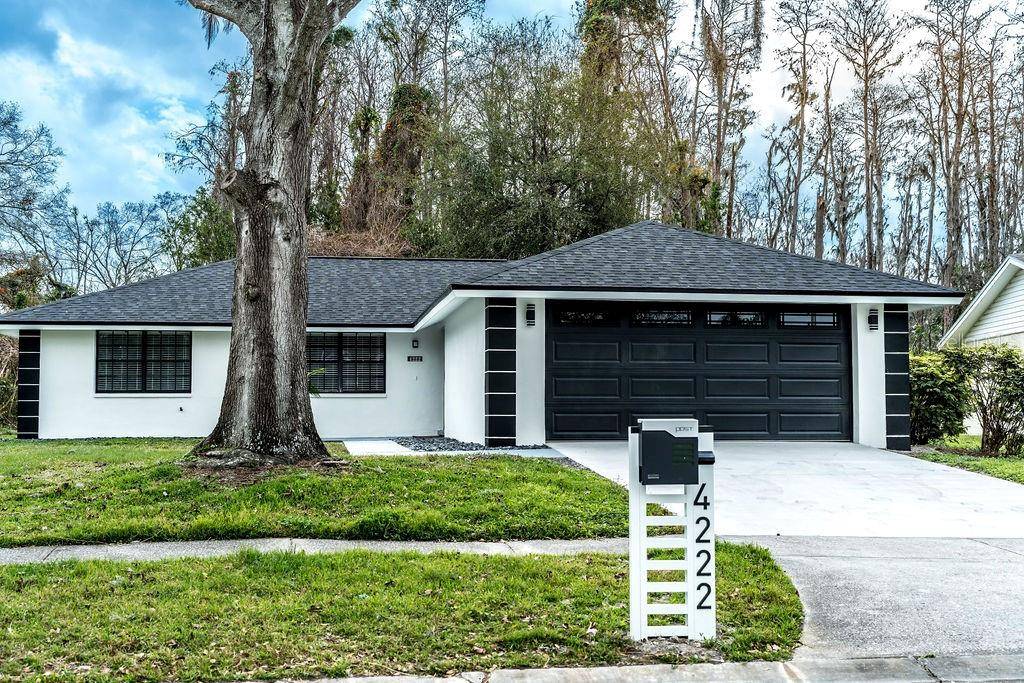 4222 AUTUMN LEAVES DR, Tampa, FL 33624
