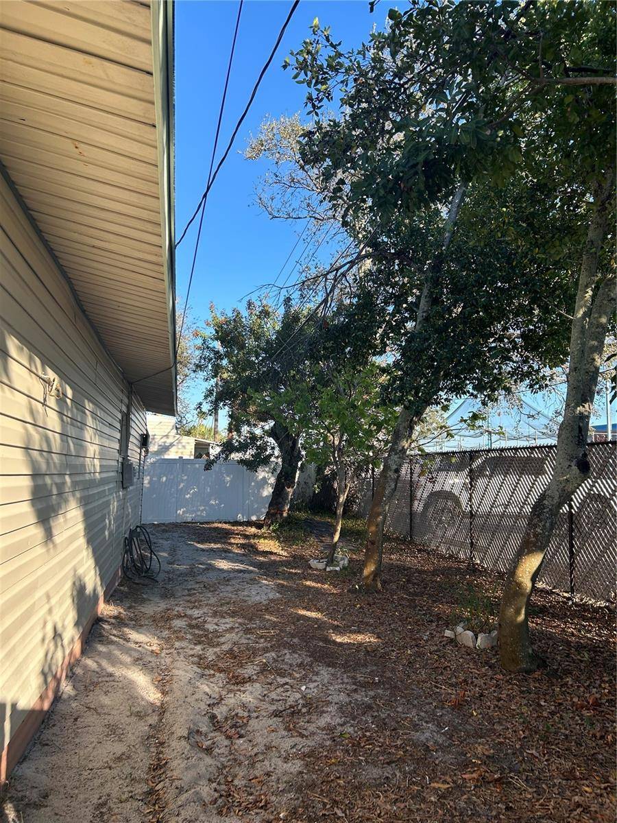 Clearwater, FL 33763,2553 BERMUDA ST