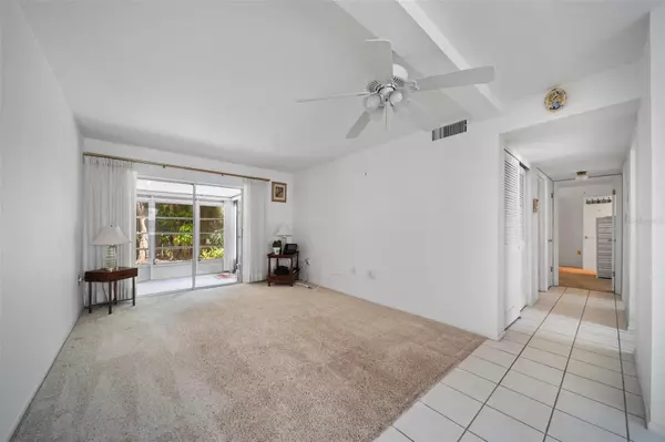 Bradenton, FL 34207,2113 CANAL DR #B2