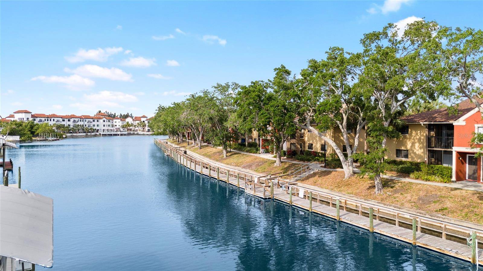 Tampa, FL 33615,5618 BAYWATER DR #5618