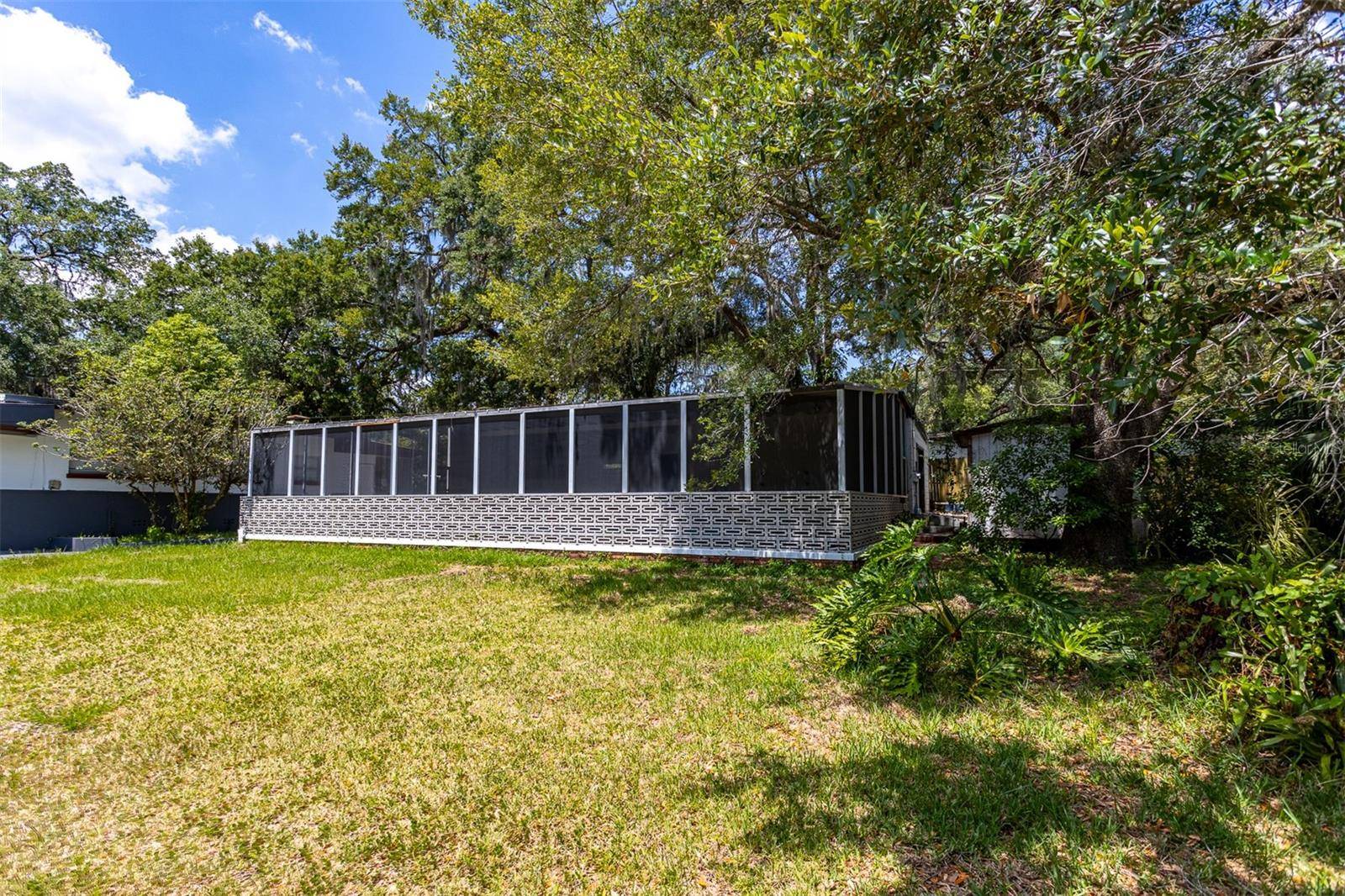 Tampa, FL 33604,E MULBERRY DR
