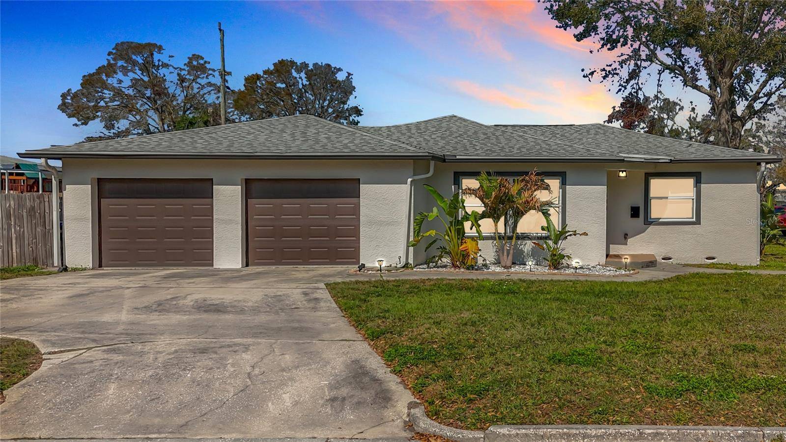 5200 QUEEN ST N, St Petersburg, FL 33714