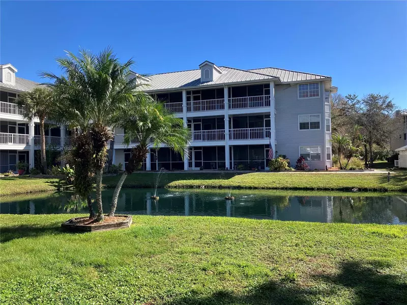 2210 VISTA DEL SOL CIR ##519, Lutz, FL 33558