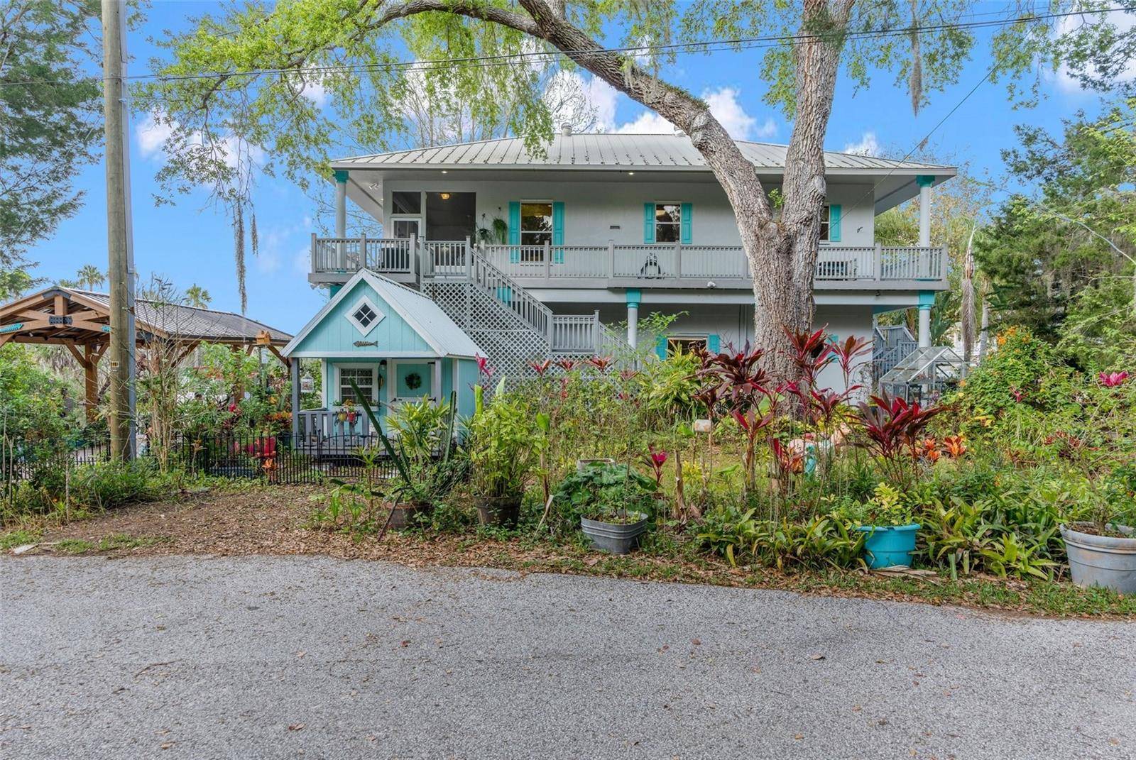 Weeki Wachee, FL 34607,8117 RIVER POINT DR