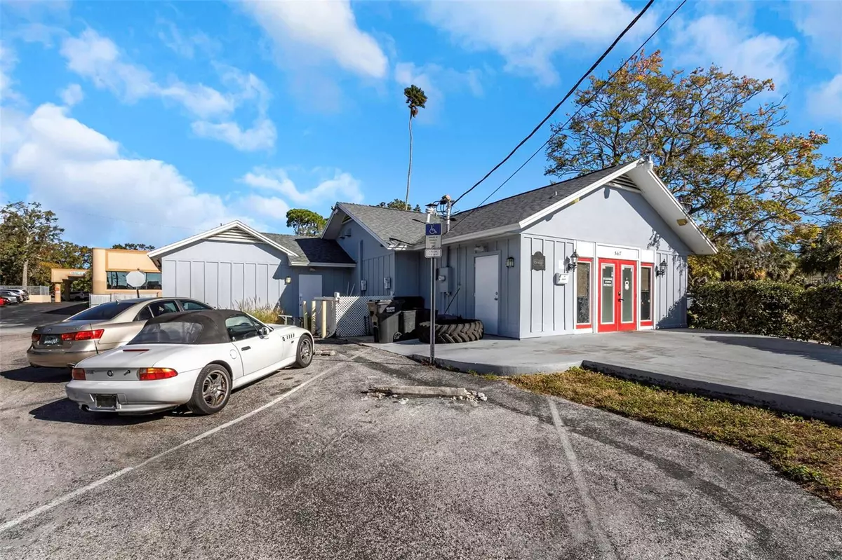 New Port Richey, FL 34652,5417 GRAND BLVD