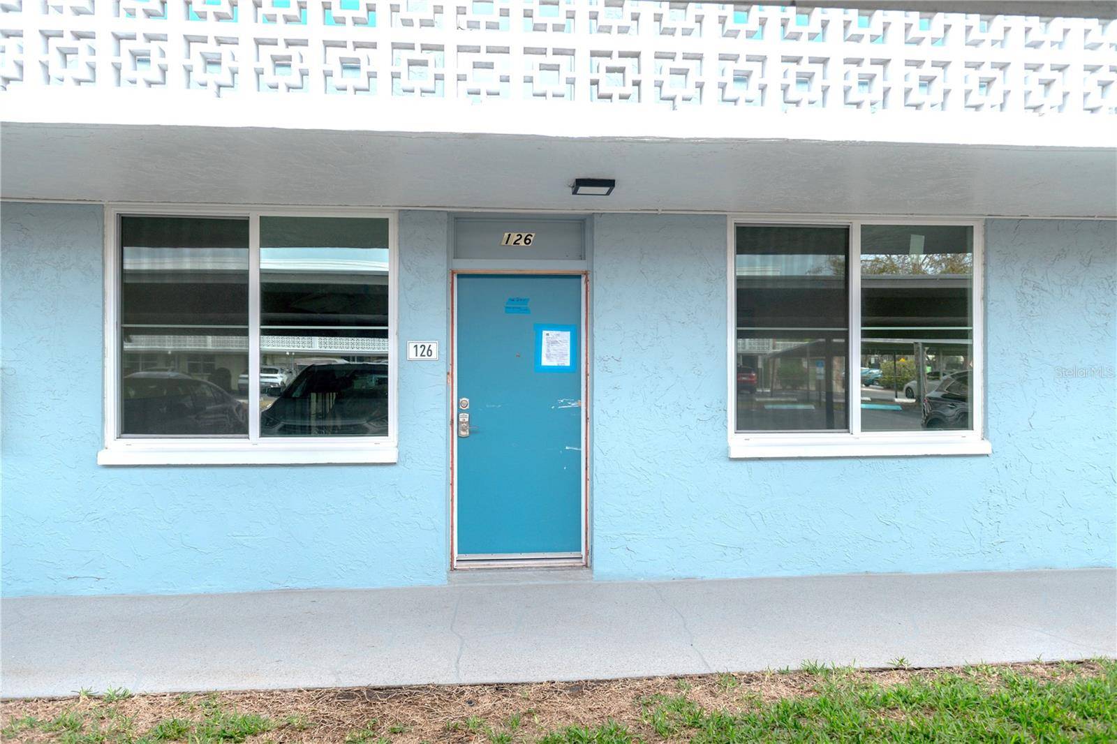 St Petersburg, FL 33703,4715 BAY ST NE #126