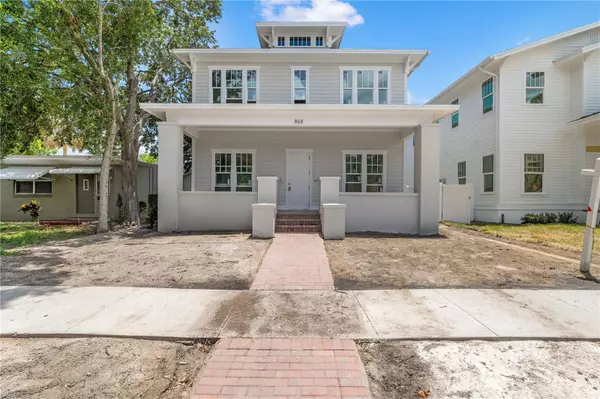 St Petersburg, FL 33703,868 44TH AVE N