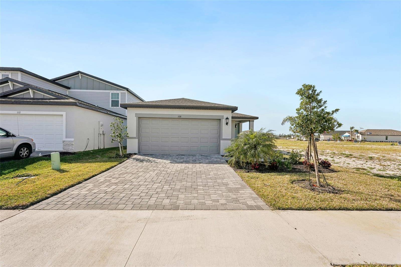 108 WHITELAND BND, Nokomis, FL 34275