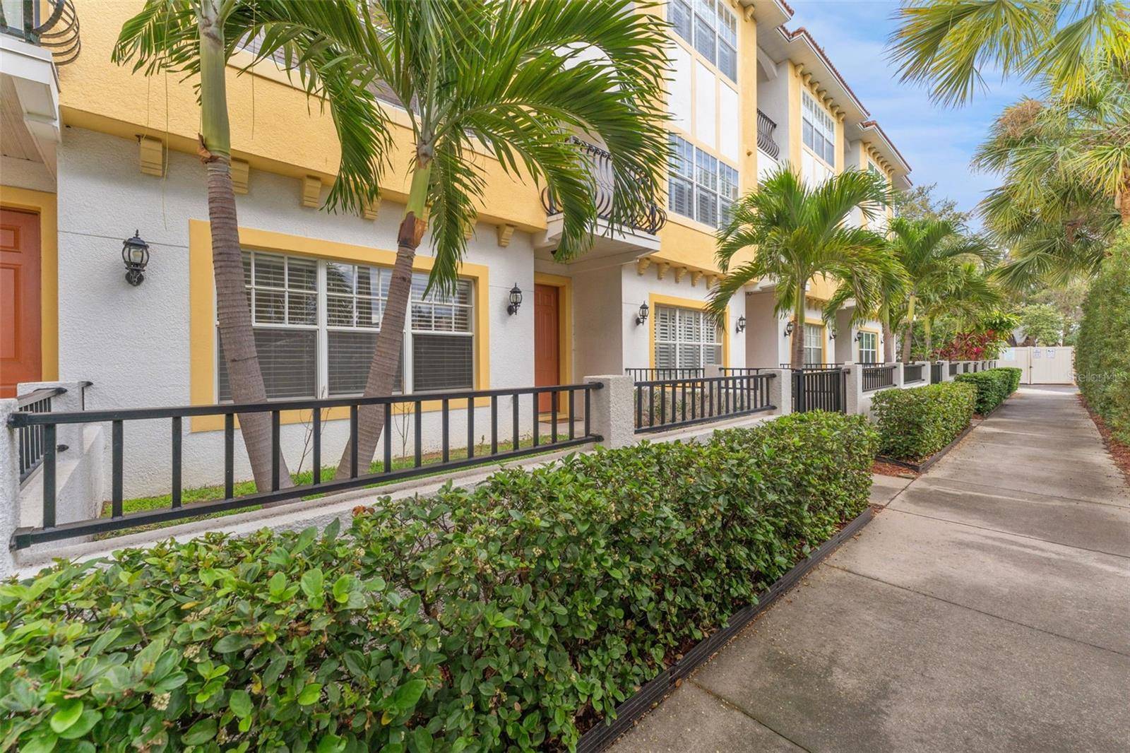 Tampa, FL 33606,111 N ALBANY AVE #3