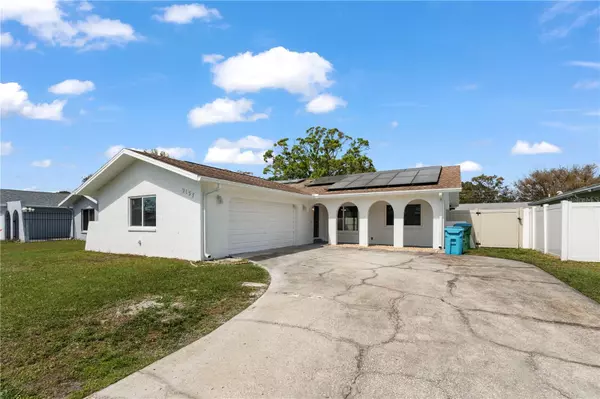 9137 85TH AVE, Seminole, FL 33777