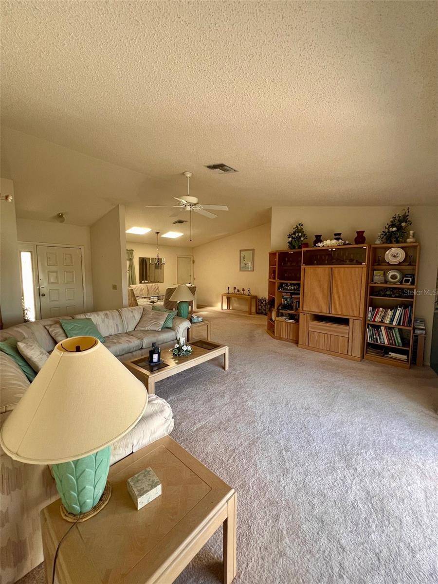 Spring Hill, FL 34606,8679 BAY DR