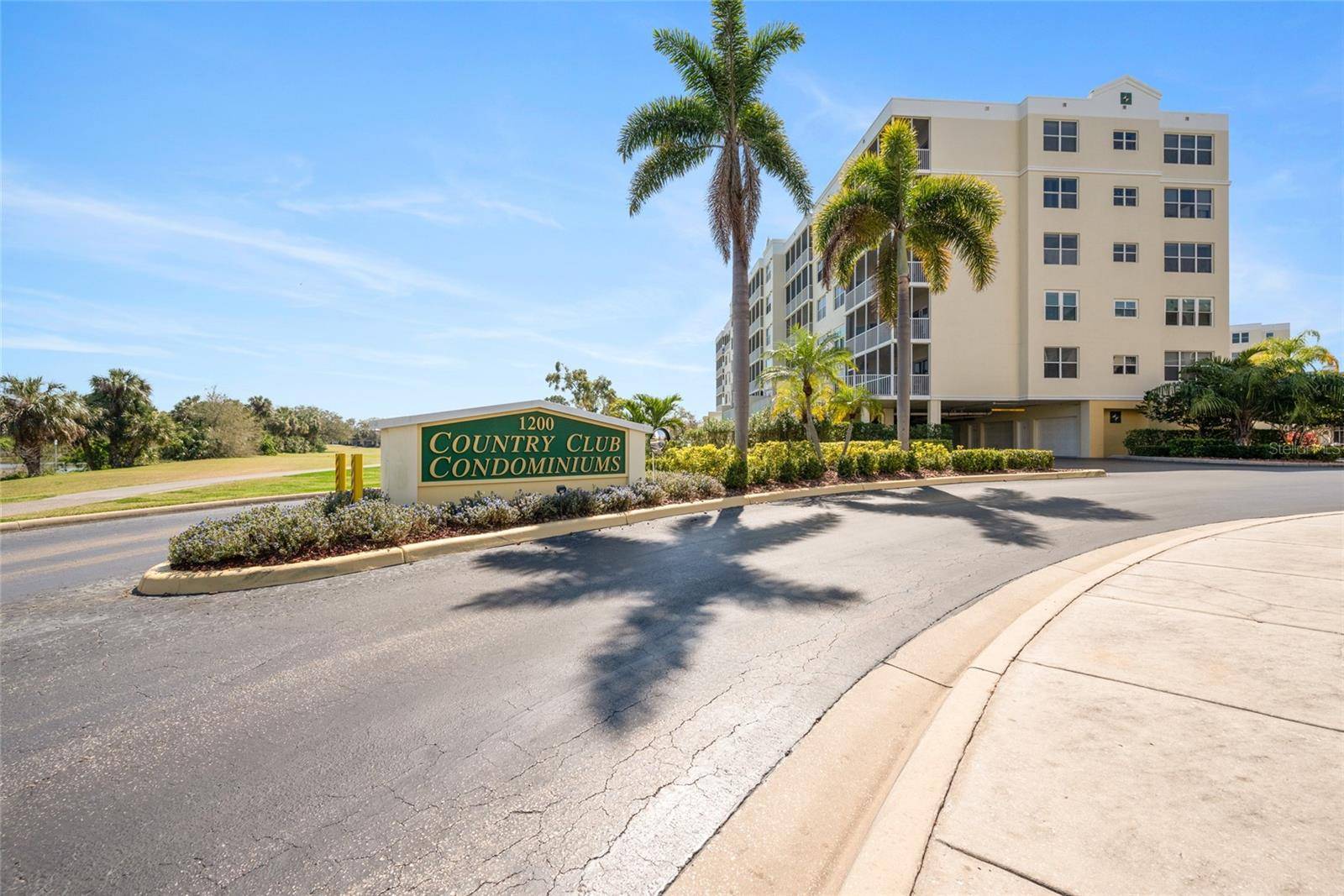 1200 COUNTRY CLUB DR #4301, Largo, FL 33771