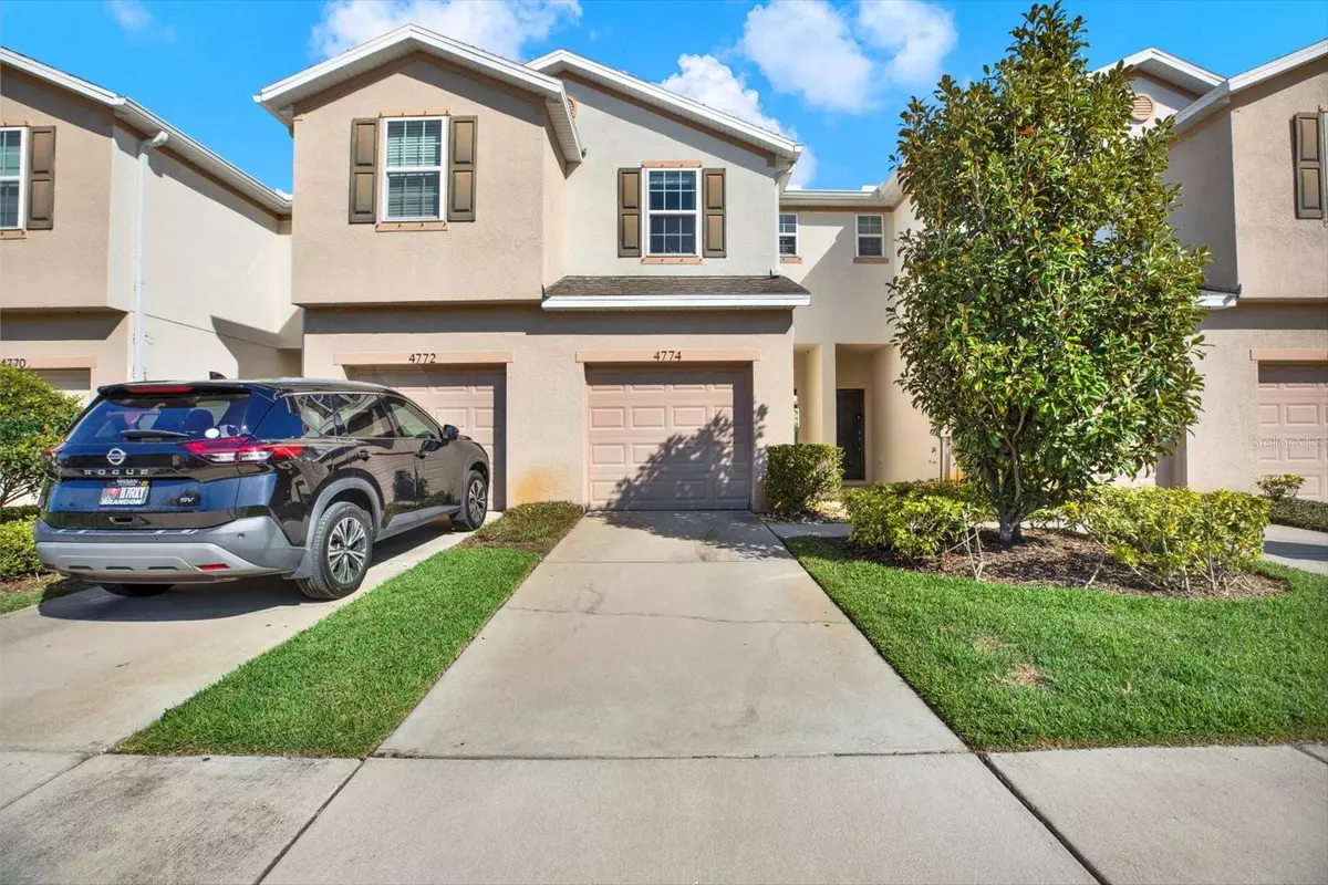 Tampa, FL 33619,4774 WHITE SANDERLING CT