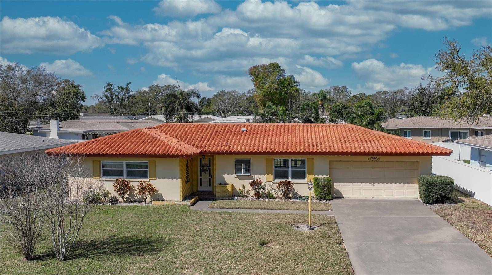 1450 HIGHFIELD DR, Clearwater, FL 33764