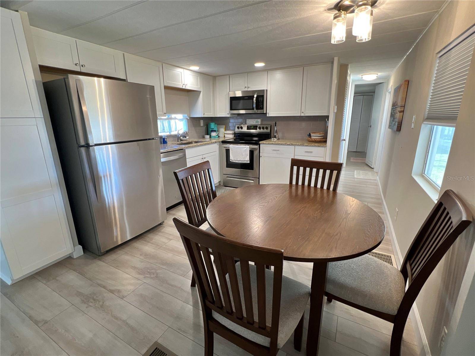 St Petersburg, FL 33702,640 MOUNT LANCASTER AVE NE #648