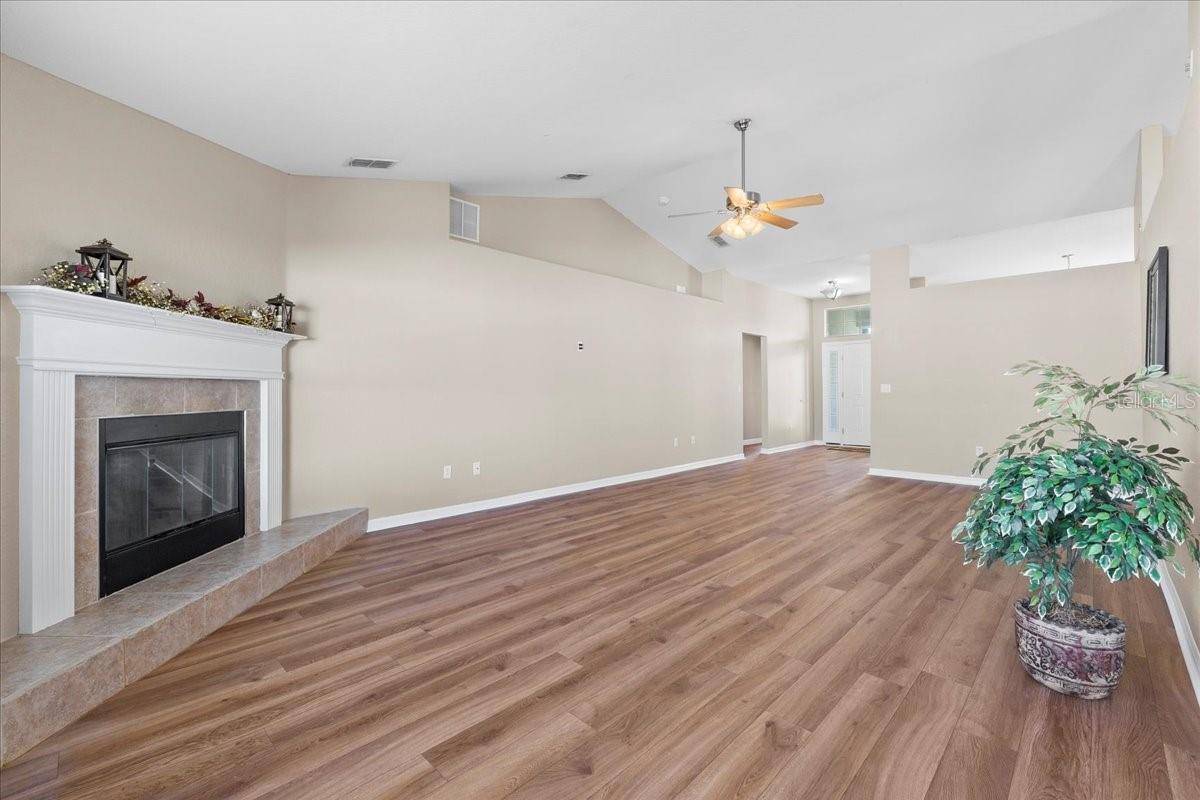 Lakeland, FL 33809,524 BUCKSHOT LN
