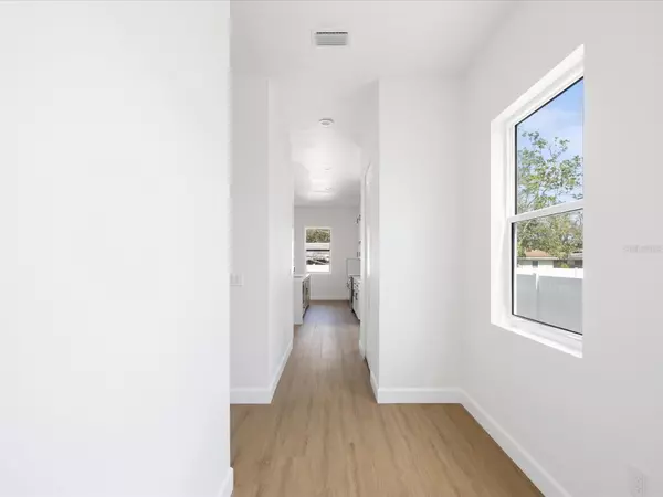 St Petersburg, FL 33713,1753 25TH AVE N