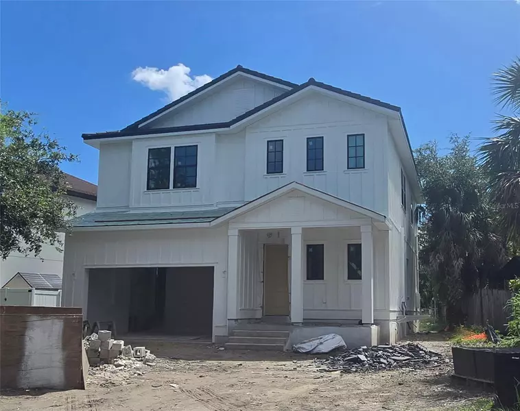 3618 W ROYAL PALM CIR, Tampa, FL 33629