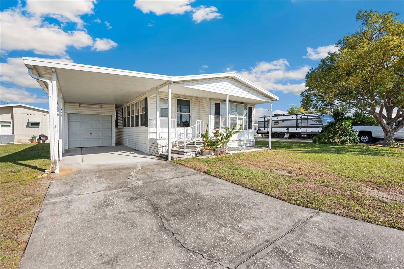35145 GARBER LN, Zephyrhills, FL 33541