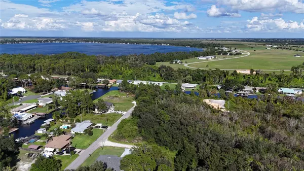 3000 OLEANDER DR,  Lake Placid,  FL 33852
