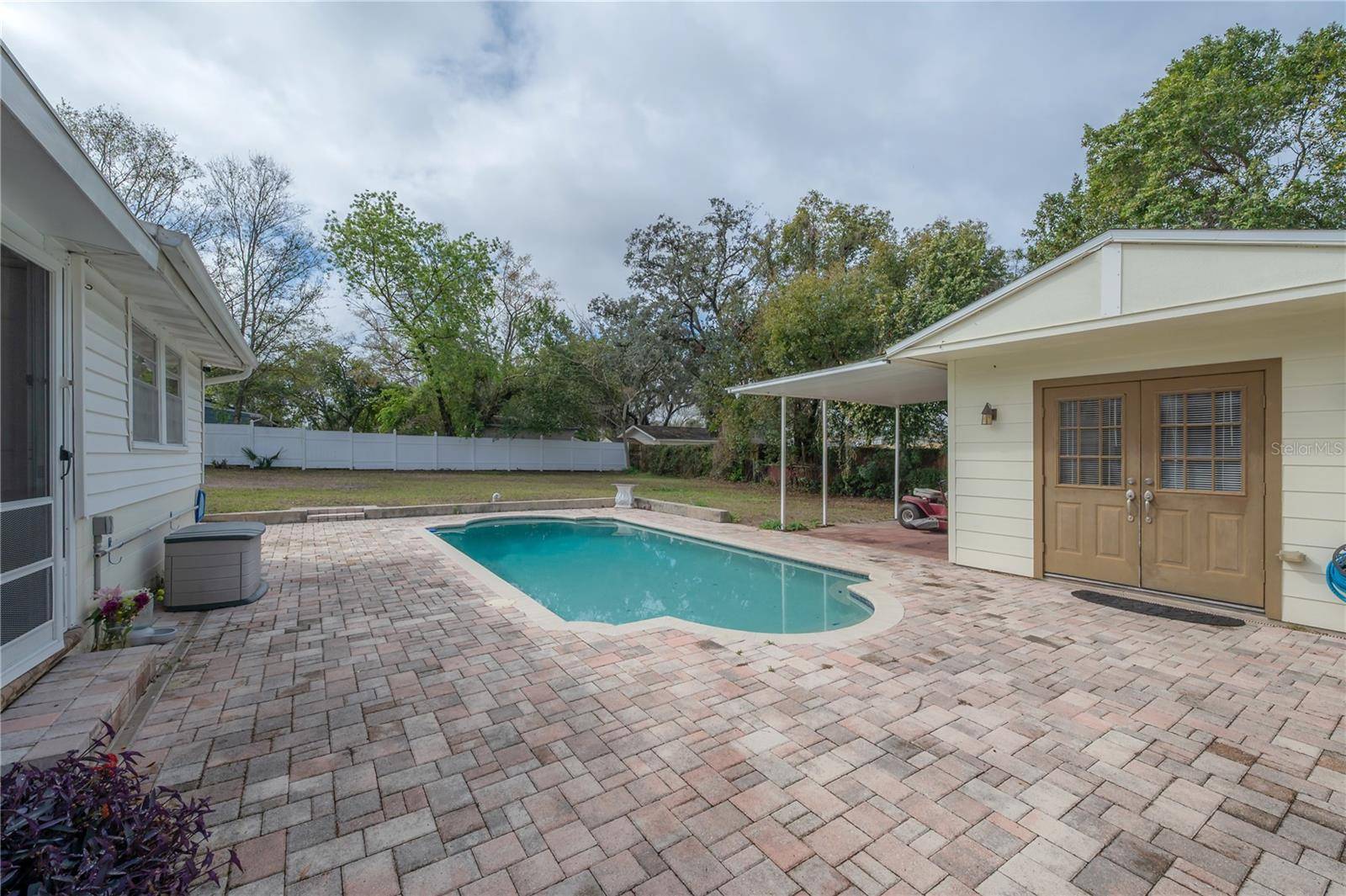 Temple Terrace, FL 33617,9618 N 55TH ST