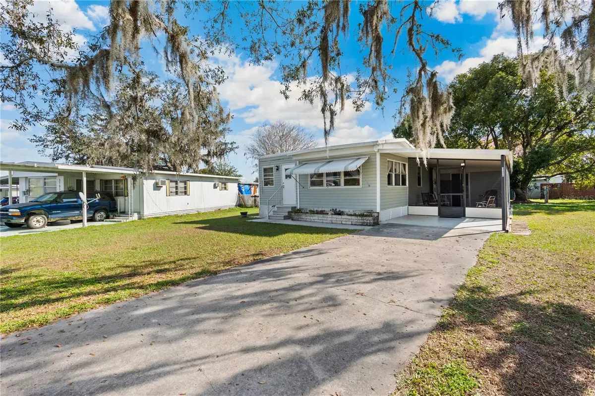 Zephyrhills, FL 33542,37910 SAGO PALM DR