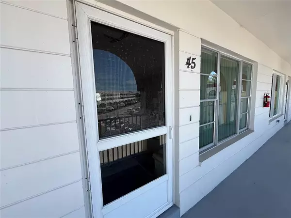 Clearwater, FL 33763,2431 FRANCISCAN DR #45