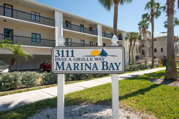 St Pete Beach, FL 33706,3111 PASS A GRILLE WAY #213