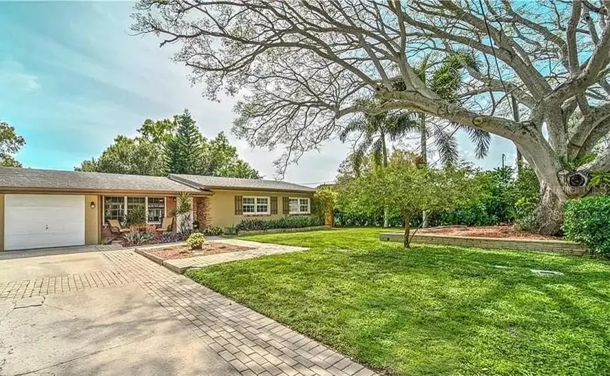 202 DUNKIRK RD, Oldsmar, FL 34677