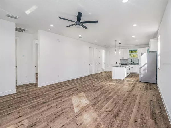 Tampa, FL 33619,3405 PHILLIPS ST