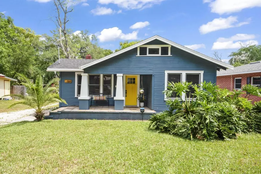 5915 N OTIS AVE, Tampa, FL 33604