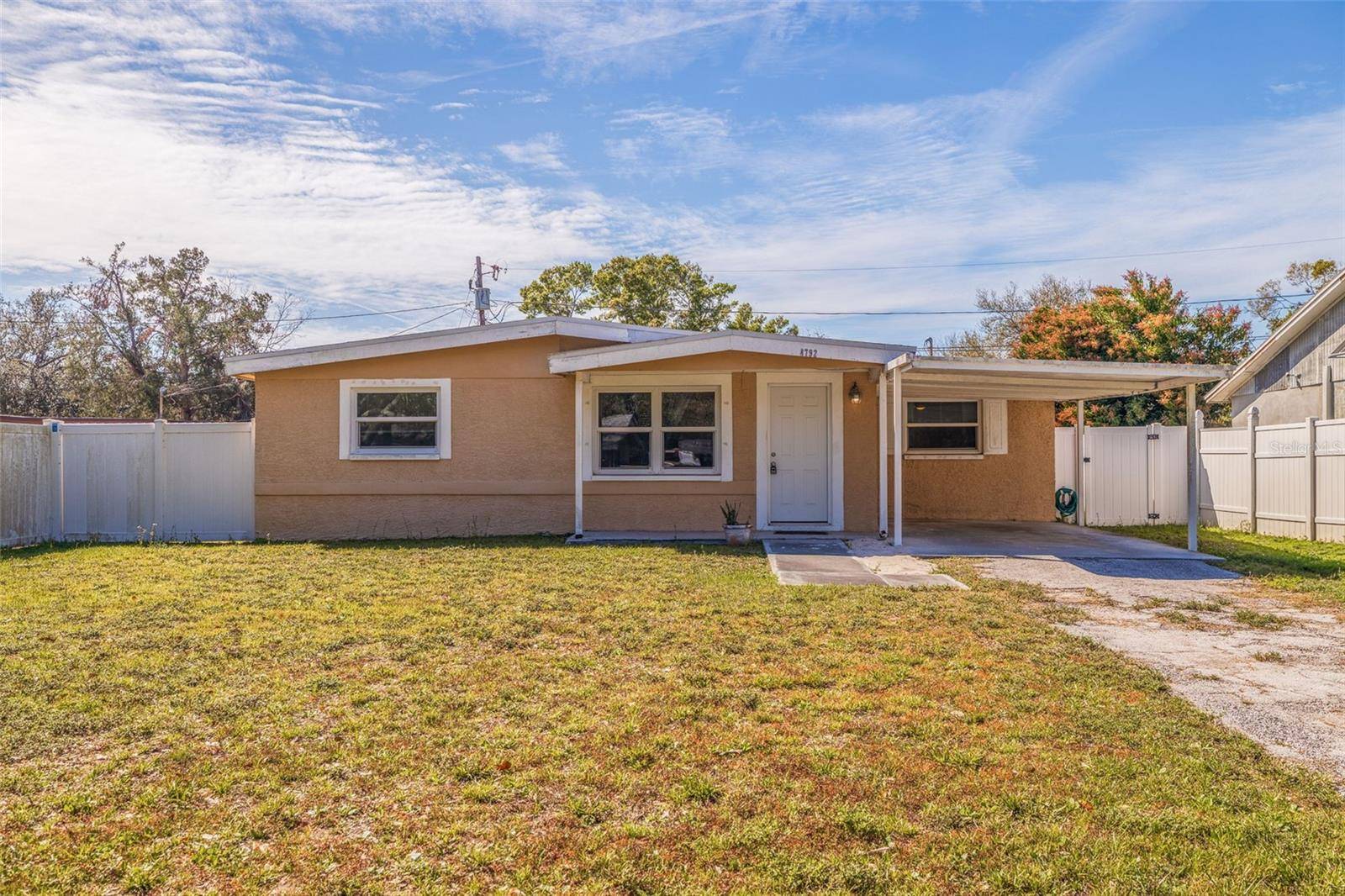 8792 93RD ST,  Seminole,  FL 33777
