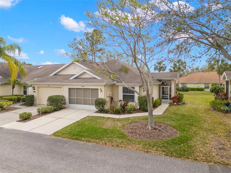 2469 NANTUCKET HARBOR LOOP #123, Sun City Center, FL 33573