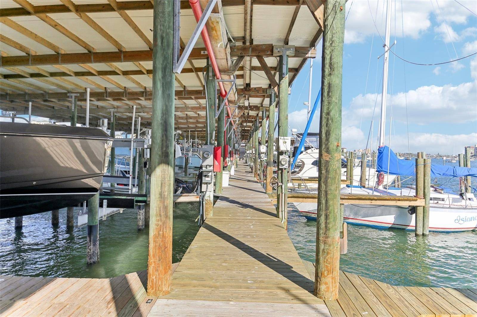 Clearwater, FL 33767,200 WINDWARD PASSAGE #84