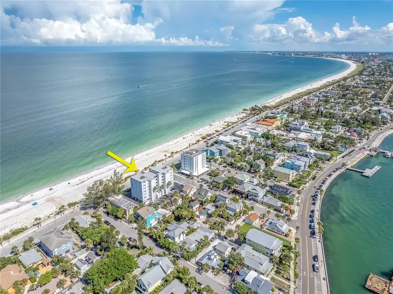 403 GULF WAY #302, St Pete Beach, FL 33706